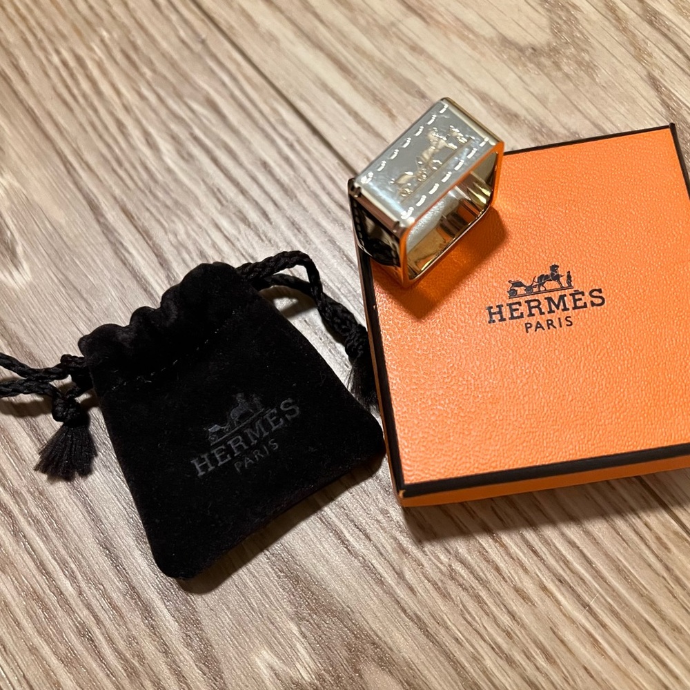 Hermes scarf clip